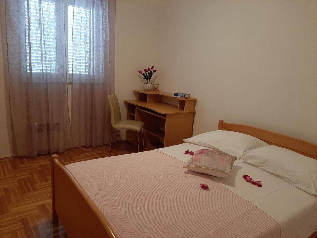 Apartment Jelena Trogir Ngoại thất bức ảnh