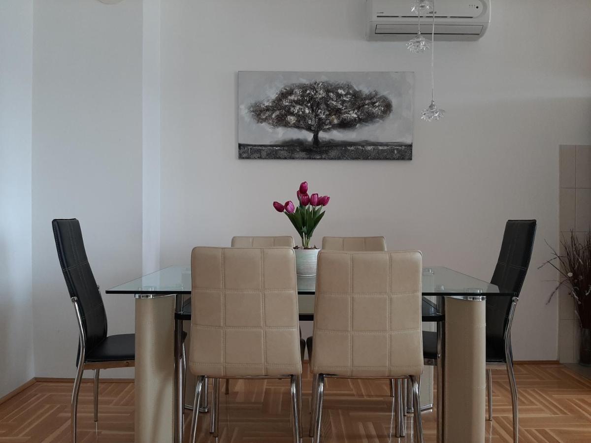 Apartment Jelena Trogir Ngoại thất bức ảnh